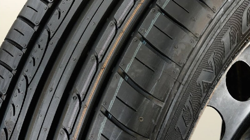 Шинный бренд Dunlop перейдет в среднюю ценовую категорию