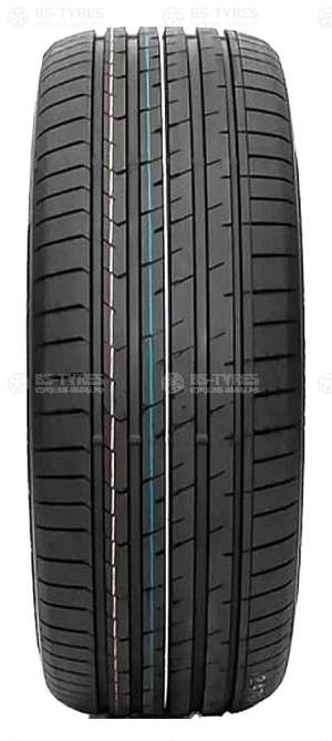 Royal Black Explorer II 225/50 R18 99W