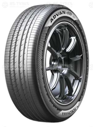 Yokohama Advan dB V553 215/45 R18 93W